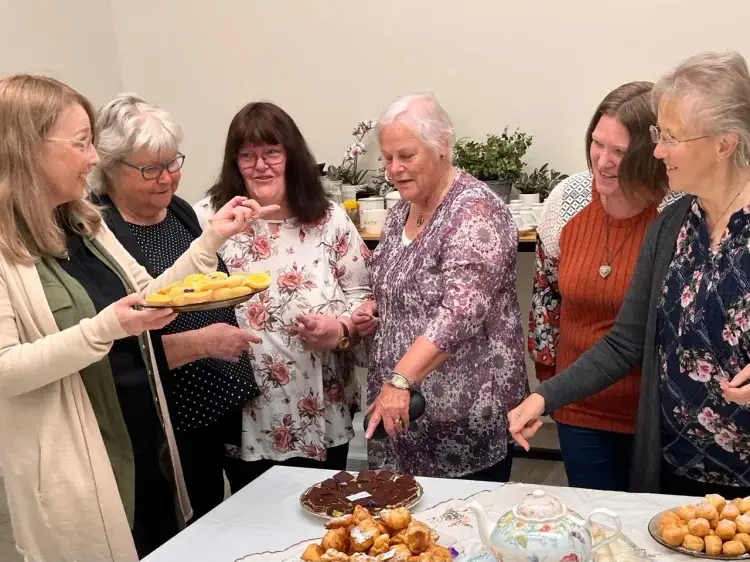 Women sharing breakfast together at Lifegate